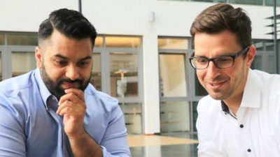 Links: Gurshranjit Singh, rechts: Dr. Florian Mummy